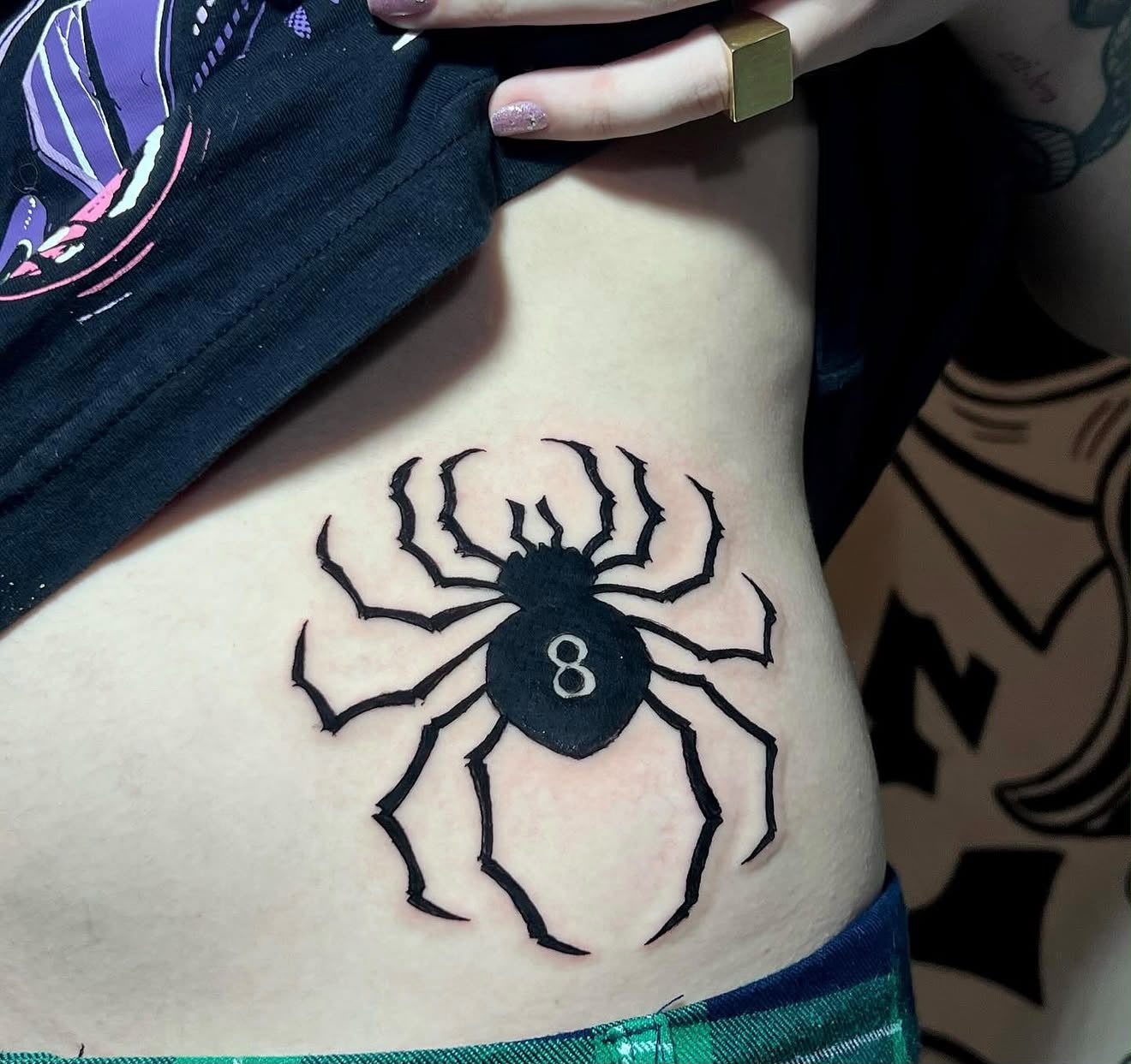 Tatuagem blackwork de aranha